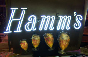Hamm's Dancing Mug